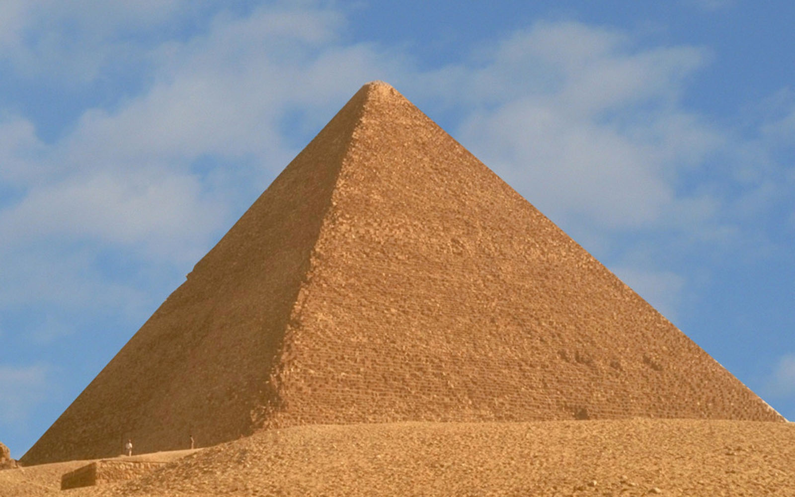 Pyramid.jpg